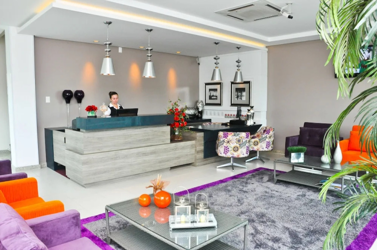 BR Suítes Hotel