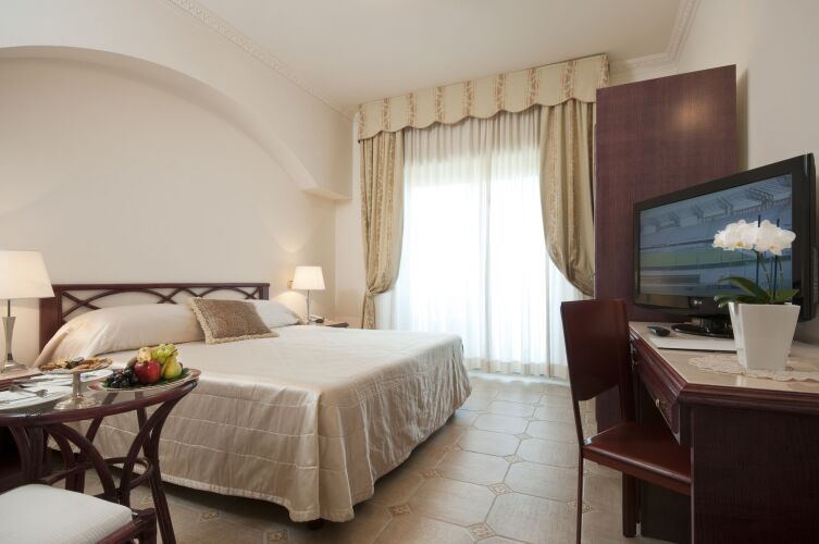 Grand Hotel Gallia Over view