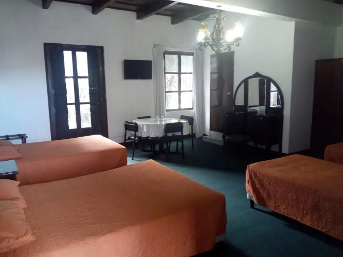 Hotel Spring