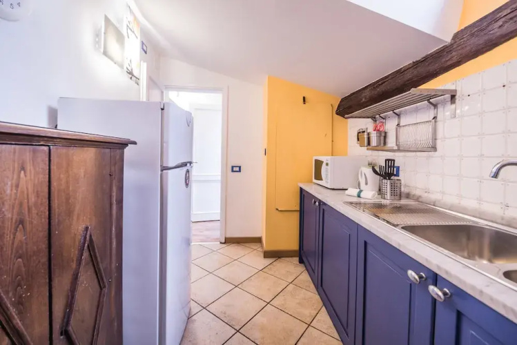 Stunning 2BD Apt 7min Walk to Duomo
