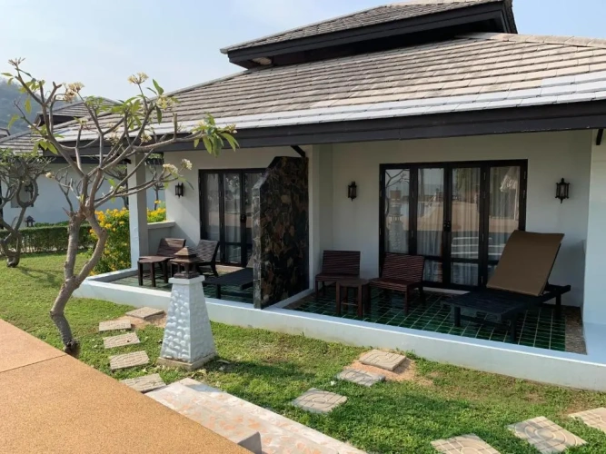 Villa with balcony and with pool view