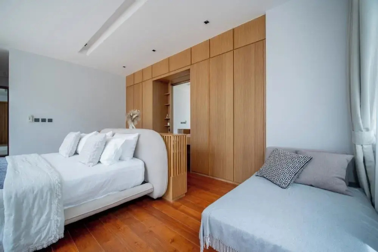 Botanica Foresta 4BR Villa by NLA