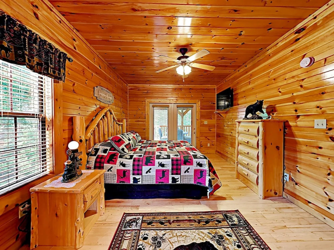 New Listing! 2 Luxe Mountain S, Sleeps 24! 7 Bedroom Cabin