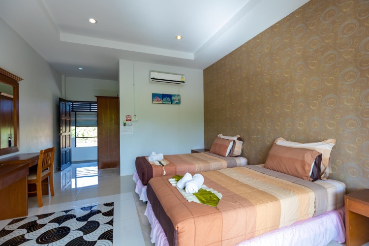 Superior Twin room