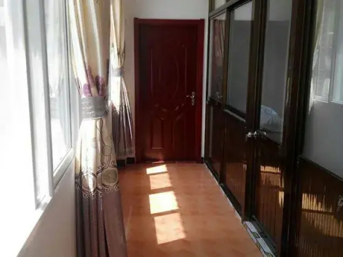 Hongyu Farm House