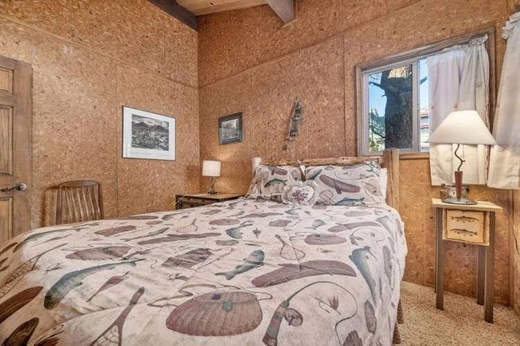 Forest Edge Retreat