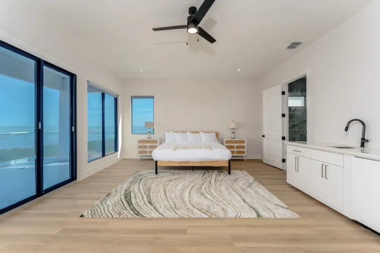 5 Bedrooms Comfort Cottage with pool view