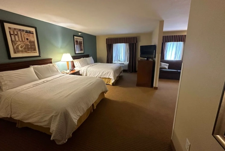 Quadruple Suite