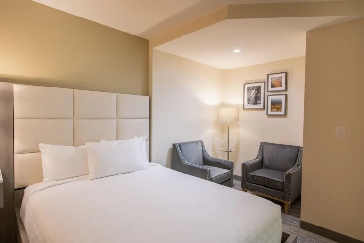 Superior Quadruple room
