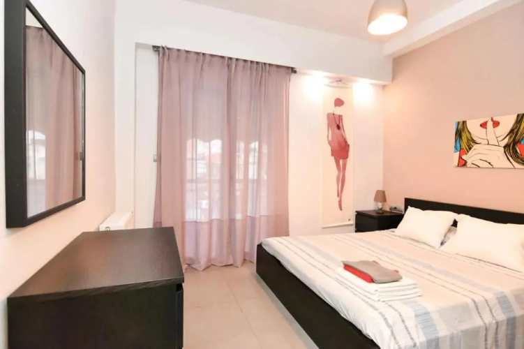 Excellent apartment luxuriously renovated