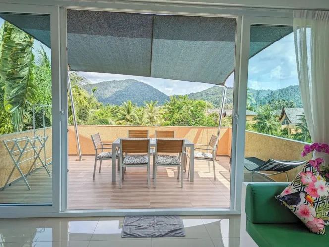 Standard Penthouse room with sea view