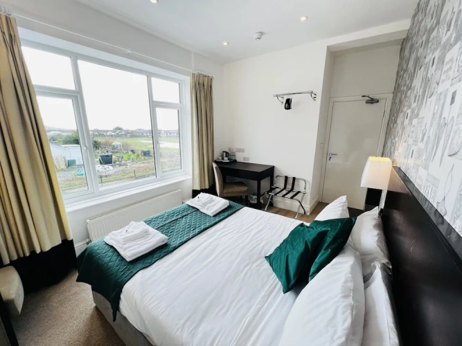 Standard Family room