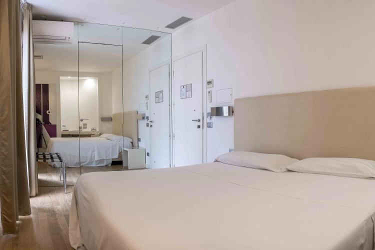 Hotel Exclusive