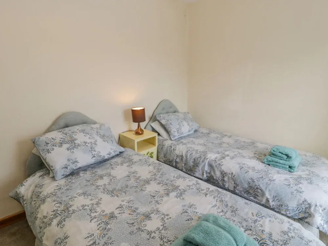 6 Glyn Terrace
