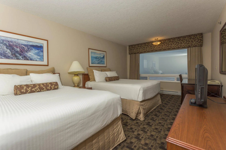 Seagrass Oceanfront Inn