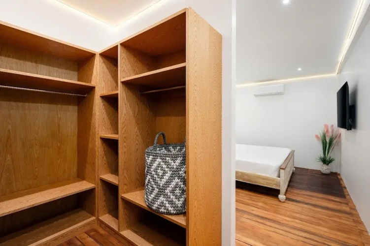 Aidan Beachfront Suites 5Bed Lamai KBR28