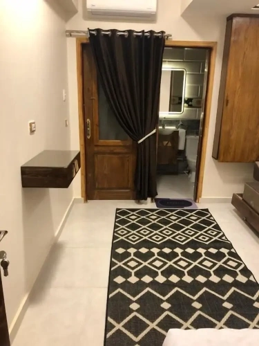 Comfort Single room with balcony and with garden view