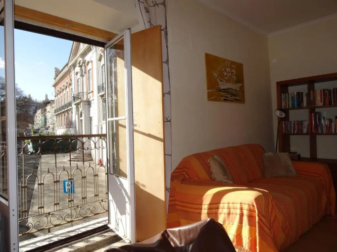 Alfama 28 Tram
