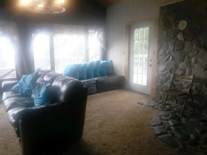 Celtic Cove Main Cabin