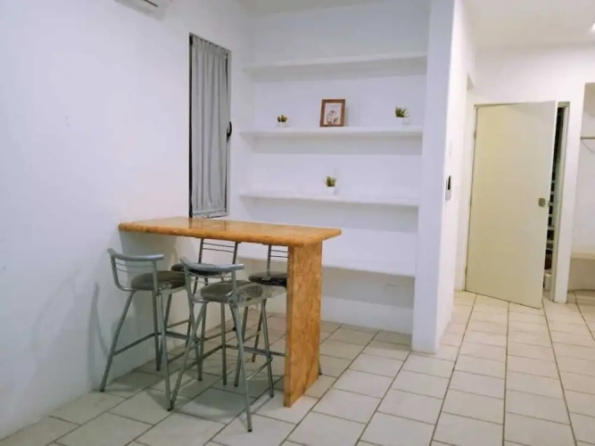 Apartment with garden view