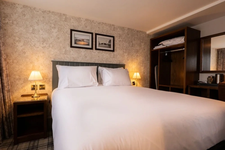 Standard Double room with view