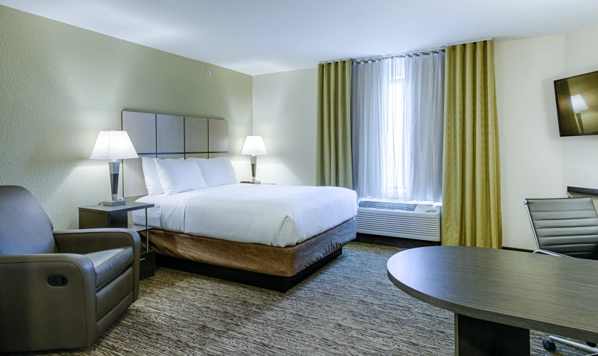 Guest rooms