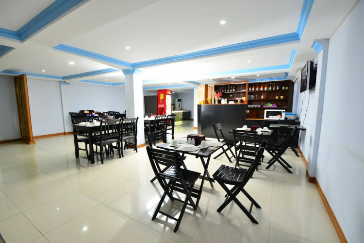 Woodland Hotel
