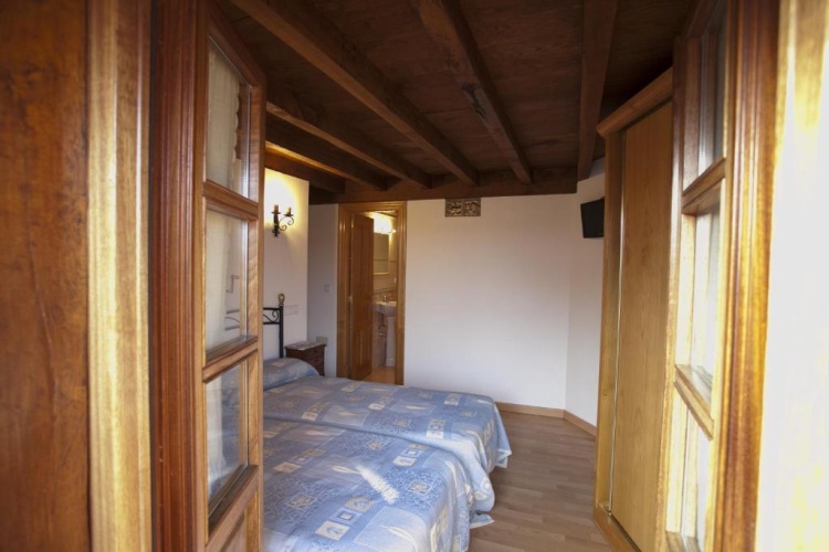 3 Bedrooms Cottage