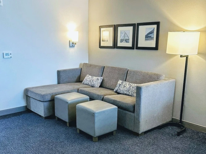 1 Bedroom Quadruple Suite