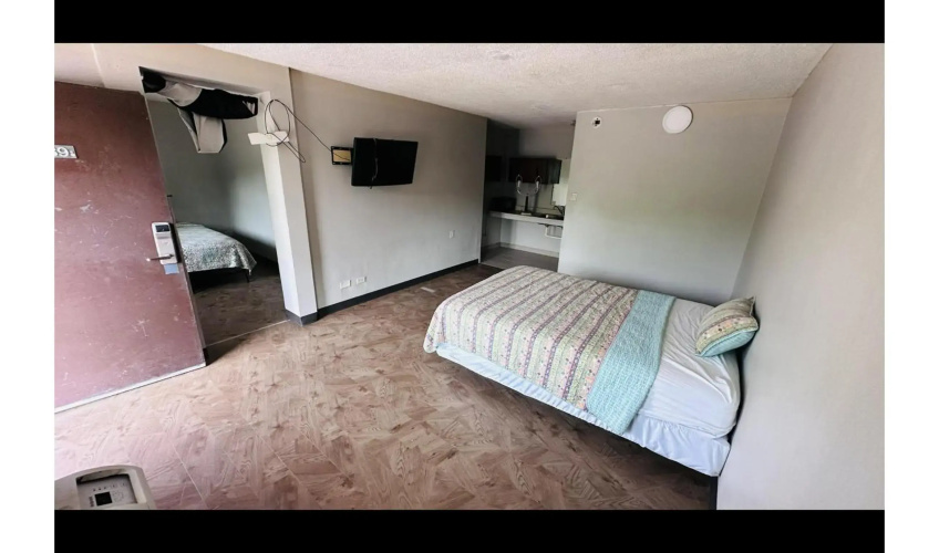 Hallmark Inn By OYO Fort Wayne