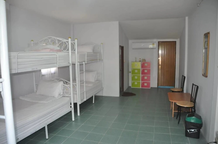 Majestic Hostel
