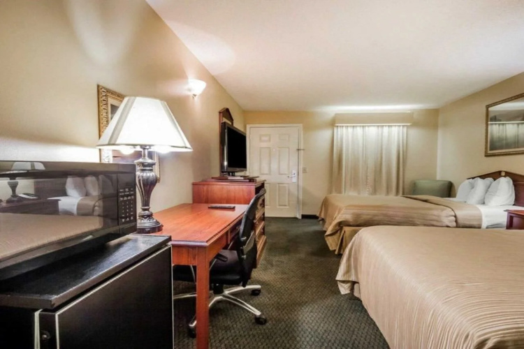 Quality Inn Arab Hwy 231