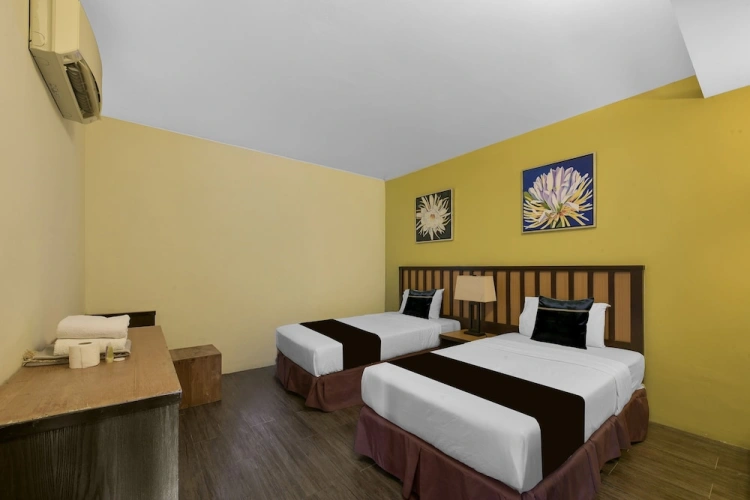3 Bedrooms Apartment