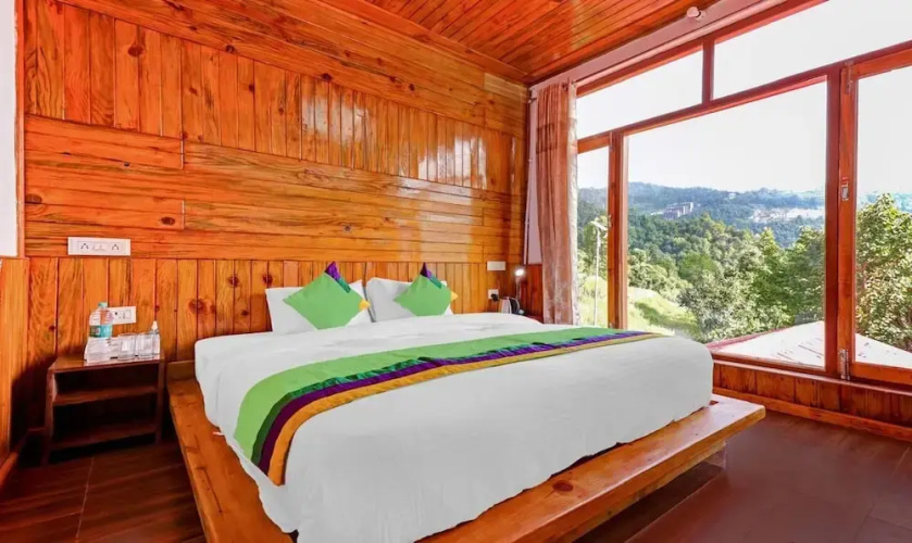 OmVilla With Mountain View