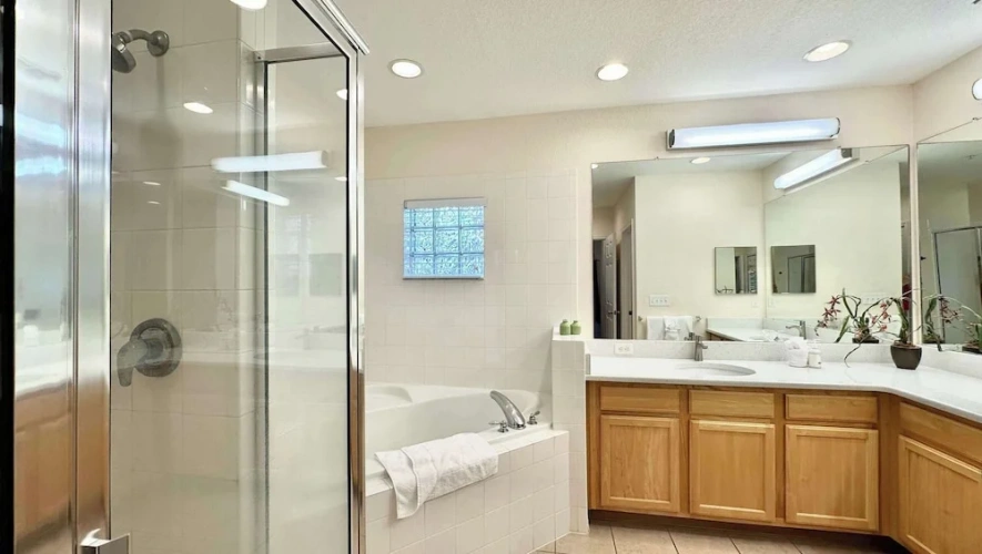 Comfort room