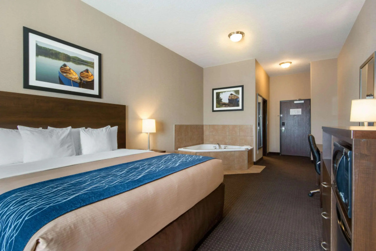 Comfort Inn & Suites