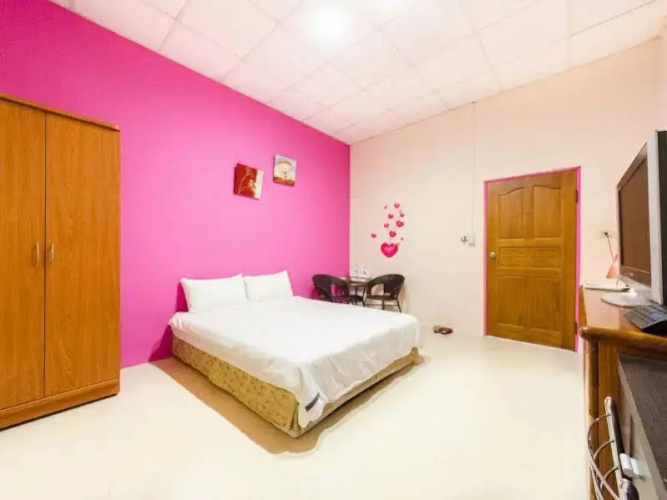 No.6 Pets Bed and Breakfast