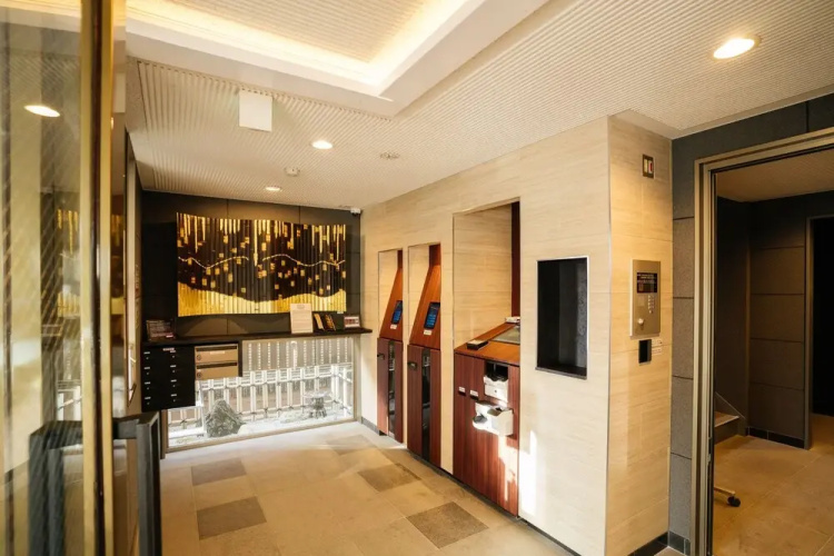 Weskii Hotel
