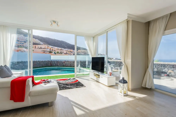 Luxury Villa Ocean View, Heated Pool