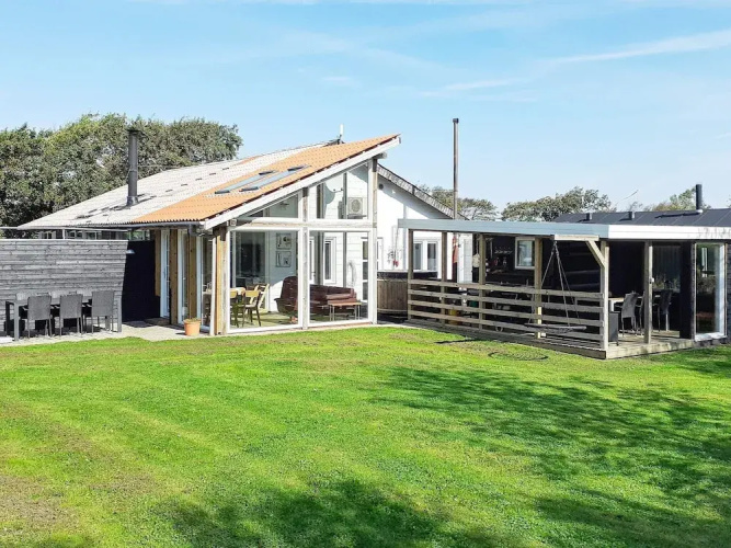 12 Person Holiday Home in Vinderup-by Traum