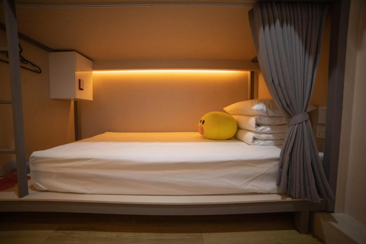 Calistar Hotel