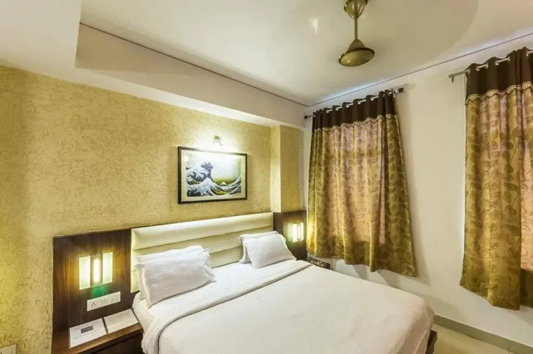 Encore Inn