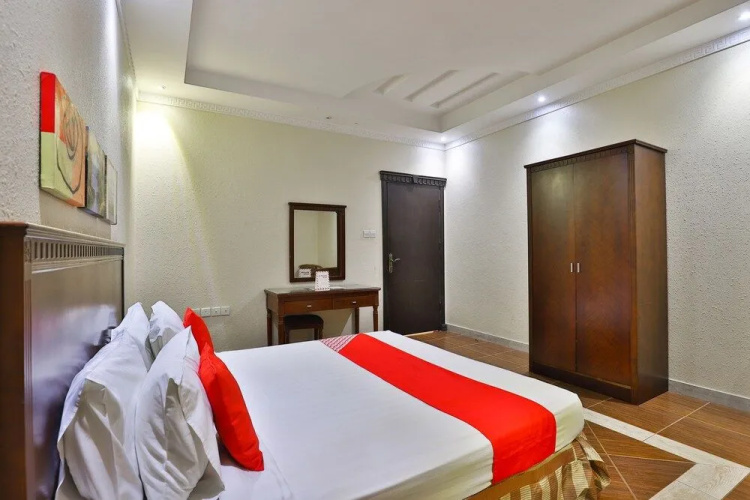 OYO 215 Wassan International Hotel