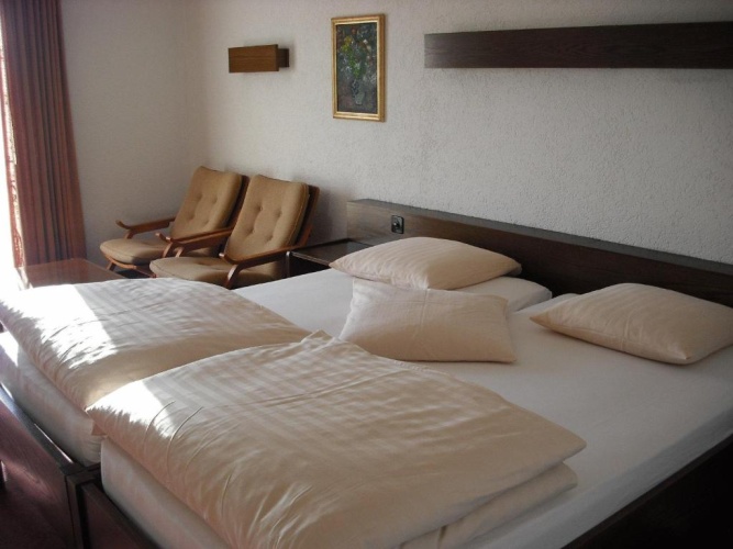 Standard Double room with view