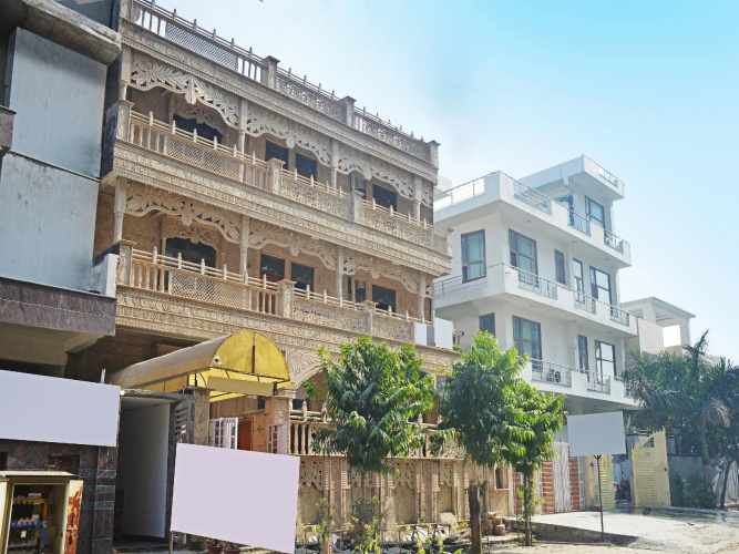 OYO 24622 Hotel Crystal Leaf