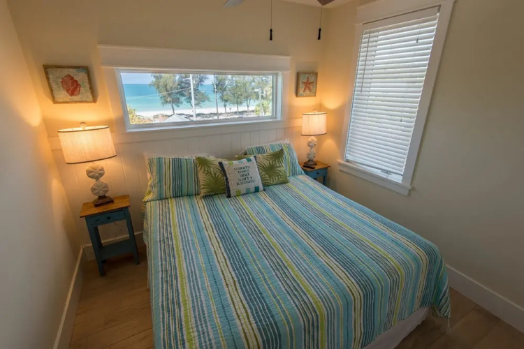 Coastal Horizons Apartment 6