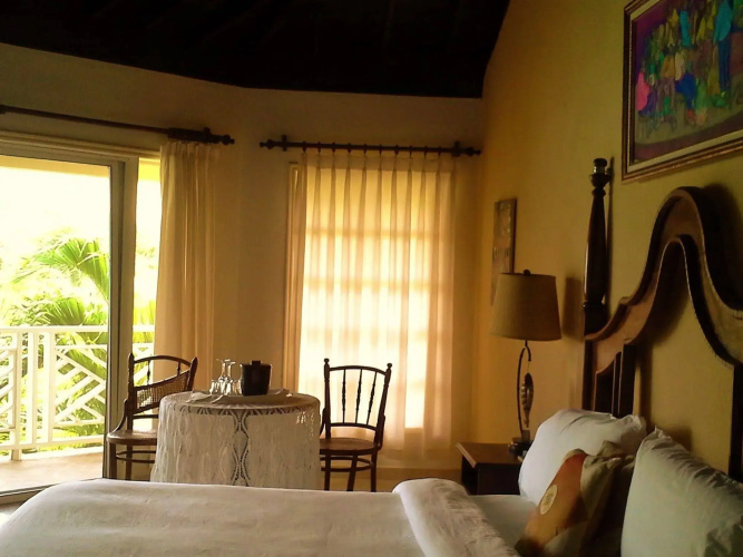 Abaka Bay Resort