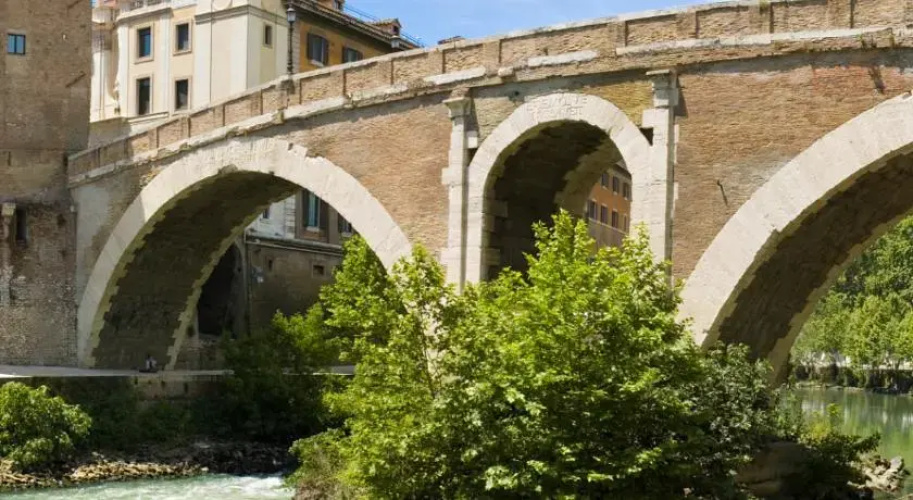 Citiesreference - Trastevere Two Bedroom Apartment