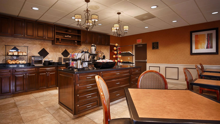 Best Western Savannah Historic District photo 31