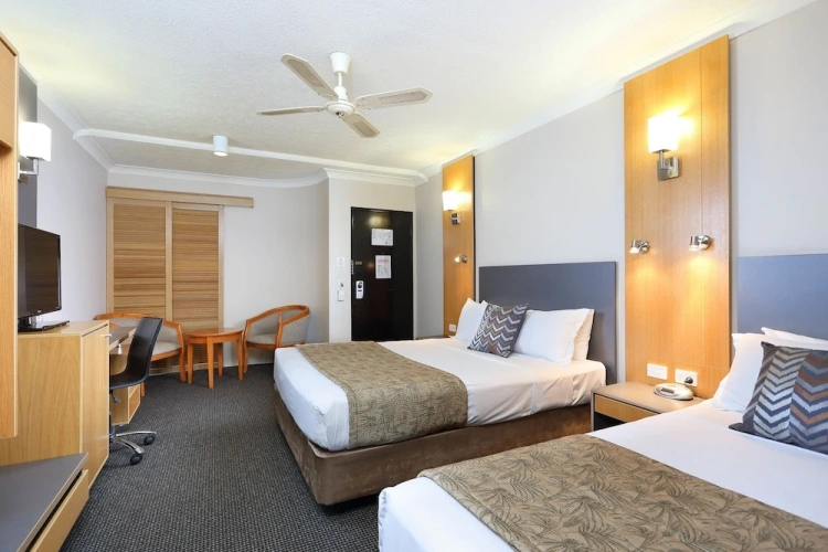 Deluxe Twin room with balcony